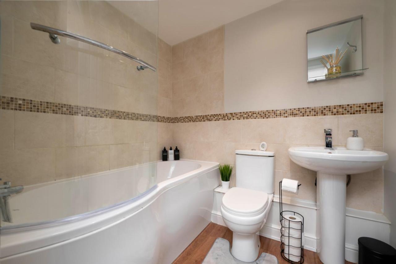 Vila Stunning 3 Bed With Parking & Garden Market Rasen Exteriér fotografie
