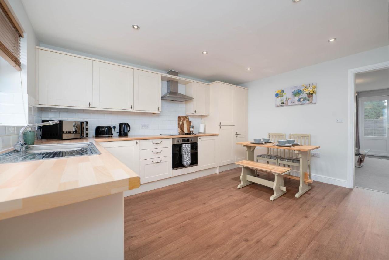 Vila Stunning 3 Bed With Parking & Garden Market Rasen Exteriér fotografie