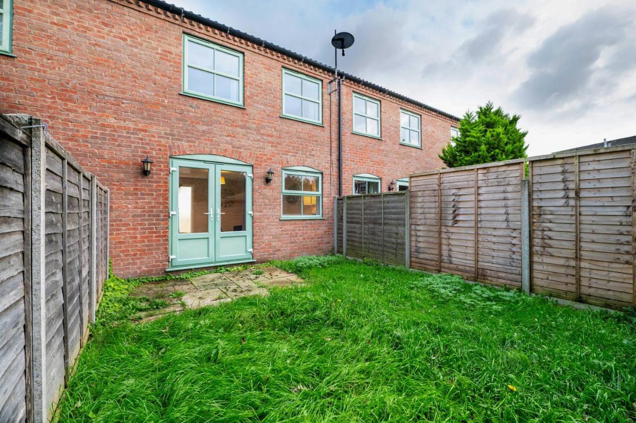 Vila Stunning 3 Bed With Parking & Garden Market Rasen Exteriér fotografie